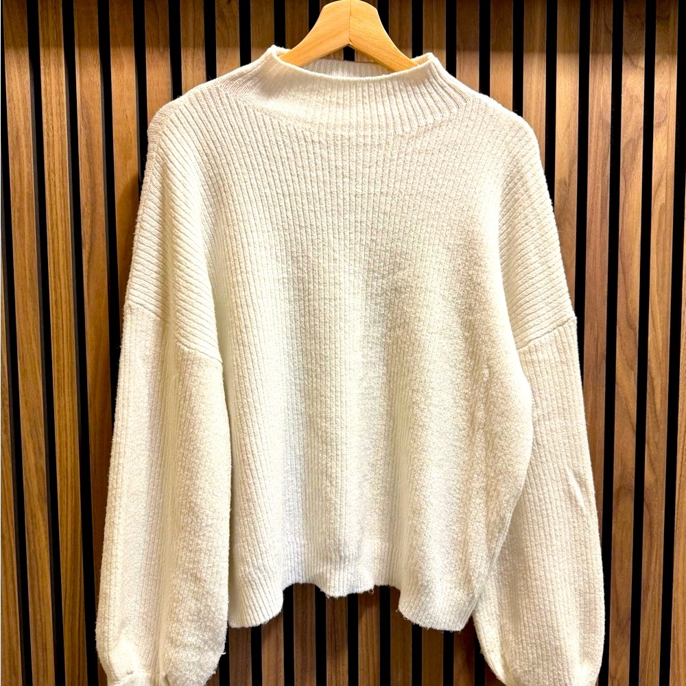 Elegant White Women's Mock Turtleneck Sweater